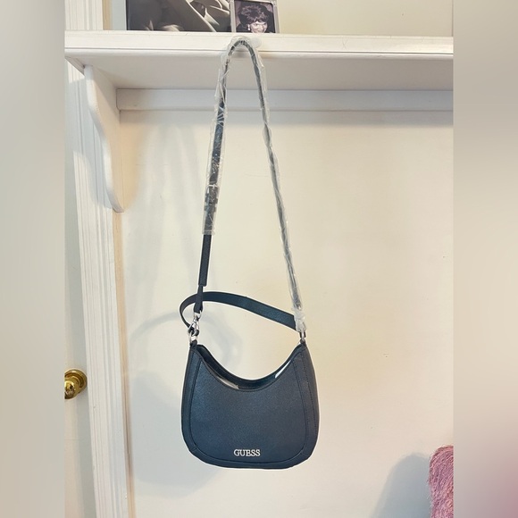 ABSOLUTE final price NWT Guess Purse - Picture 2 of 5